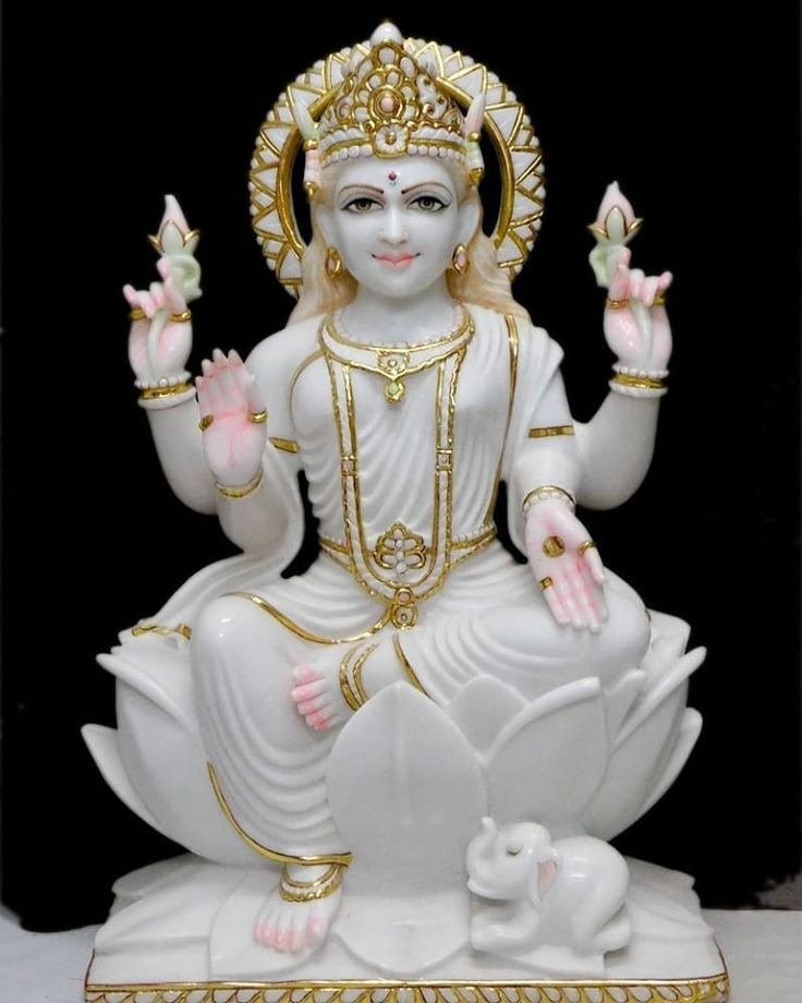 Goddess Saraswati Statues